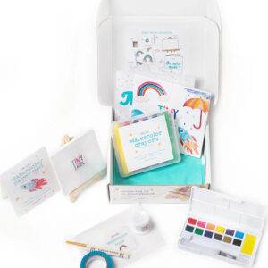 Tiny Easel Traveler Box