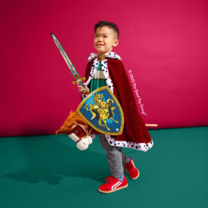 Souza King Louis Cloak, size 4/8